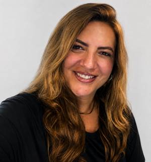 Dr Dina Rabie