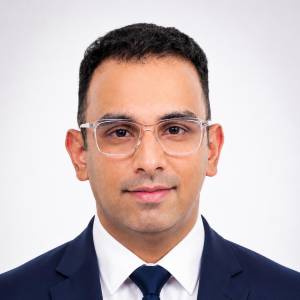 Dr Rohit S Warrier