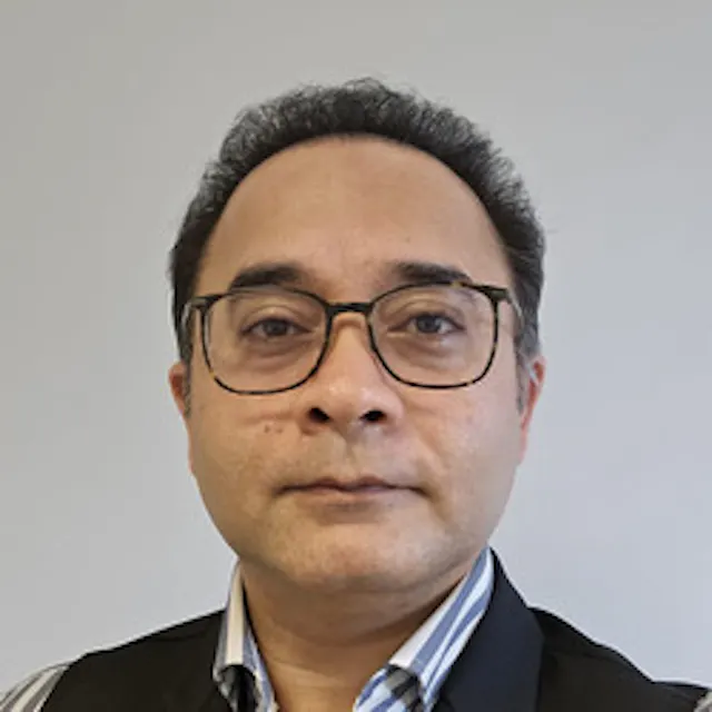Dr Raman Sakhuja MBBS, MRCPsych, DpM, MBA