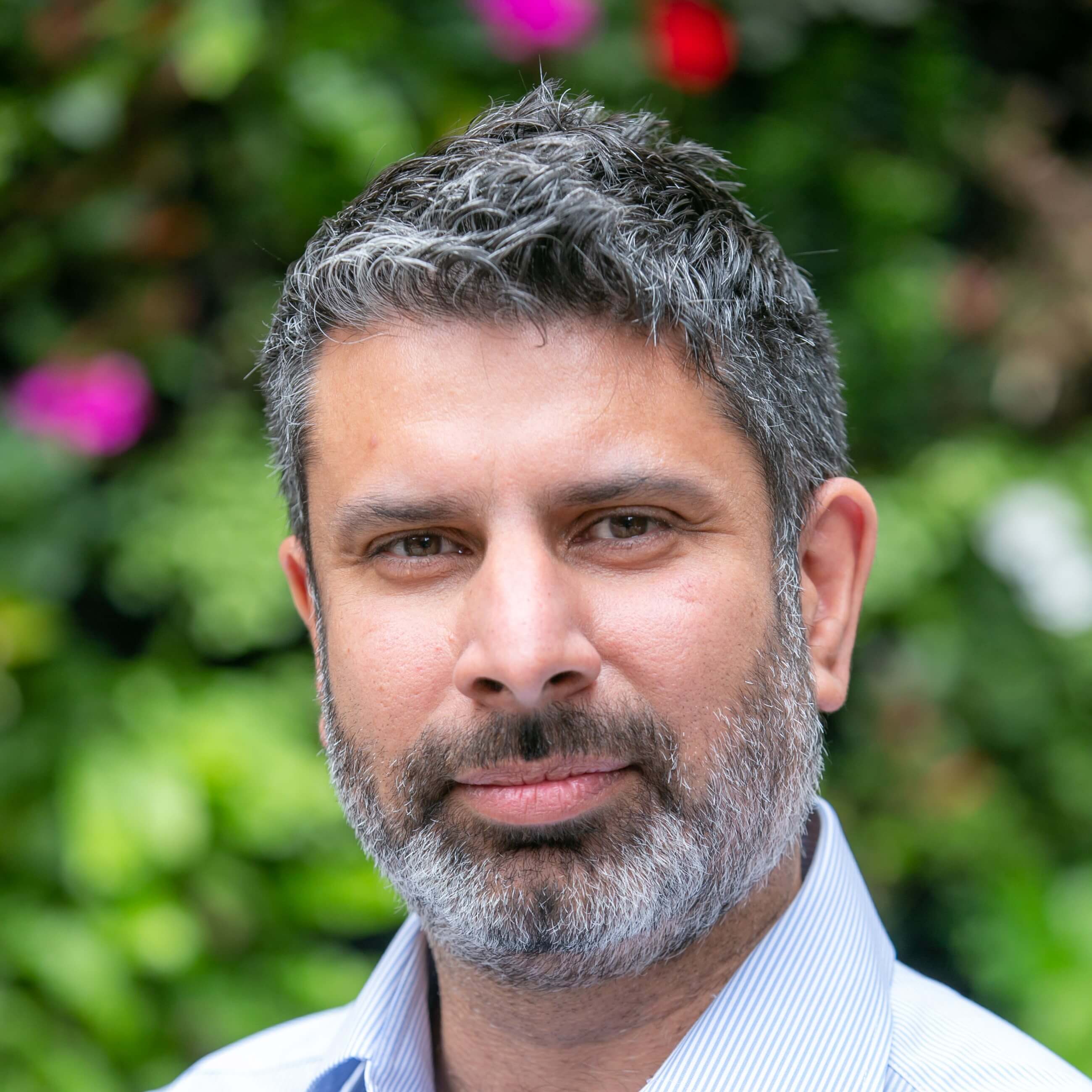 Prof. Raj Thakkar